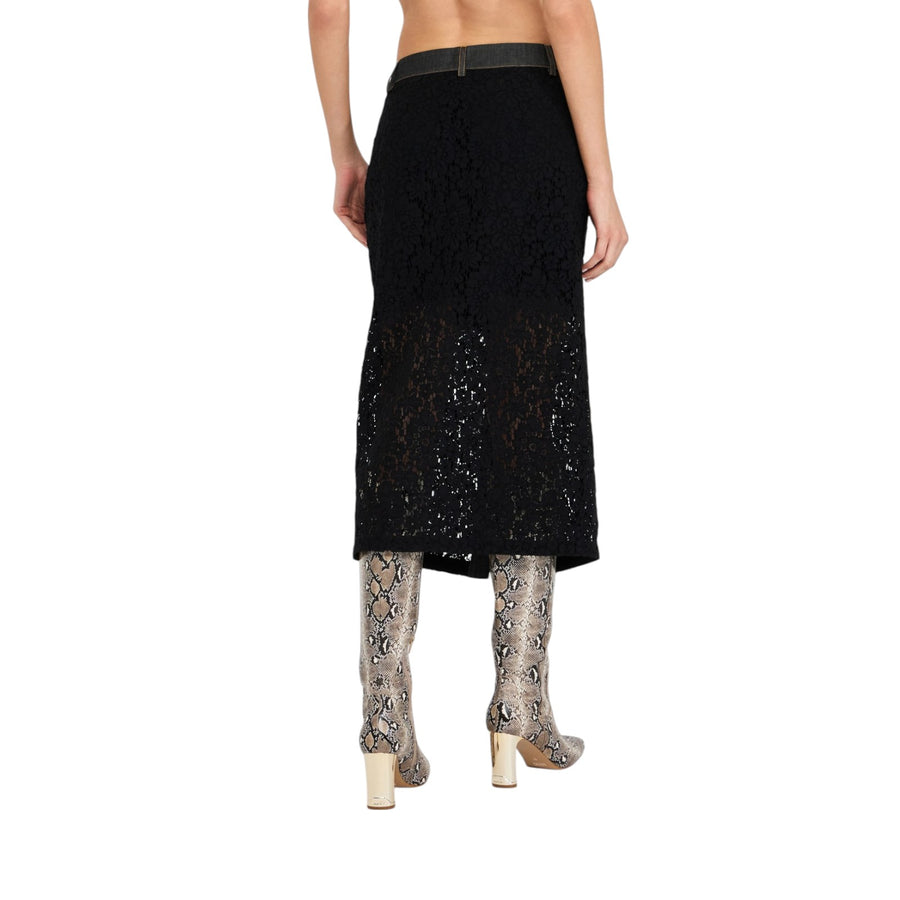Gonna donna in pizzo