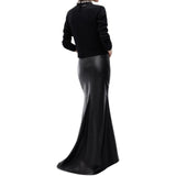 Maglia donna in misto lana con collo gioiello