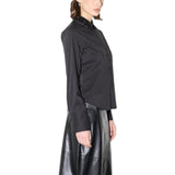 Camicia donna slim fit con colletto ricamato