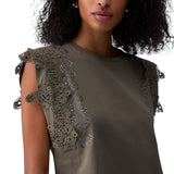 T-shirt donna con dettagli macramè