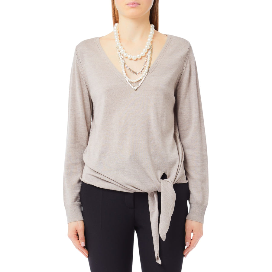Maglia donna con nodo e collana