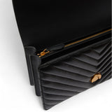 Borsa a tracolla media Love Bag in nappa matelassé chevron