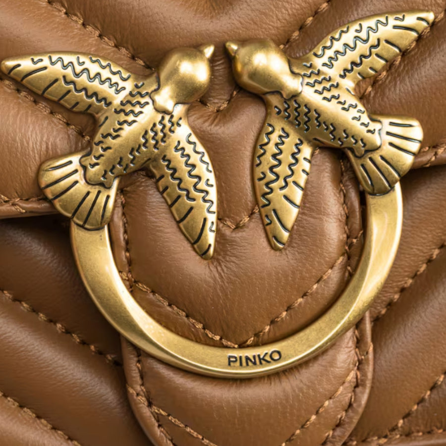 Borsa donna a tracolla piccola Love Bag in nappa matelassé