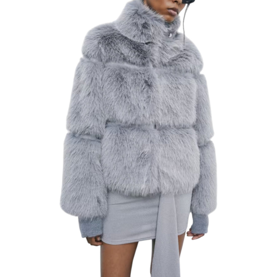 Giubbotto donna fluffy corto