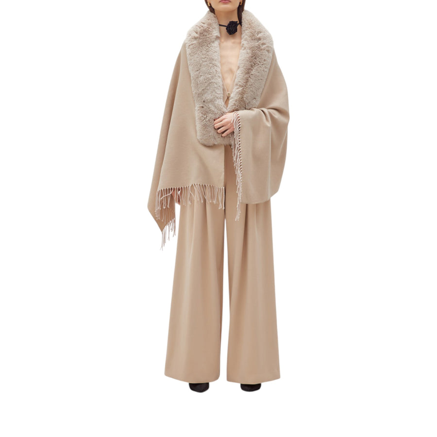 Stola donna in maglia con collo faux fur