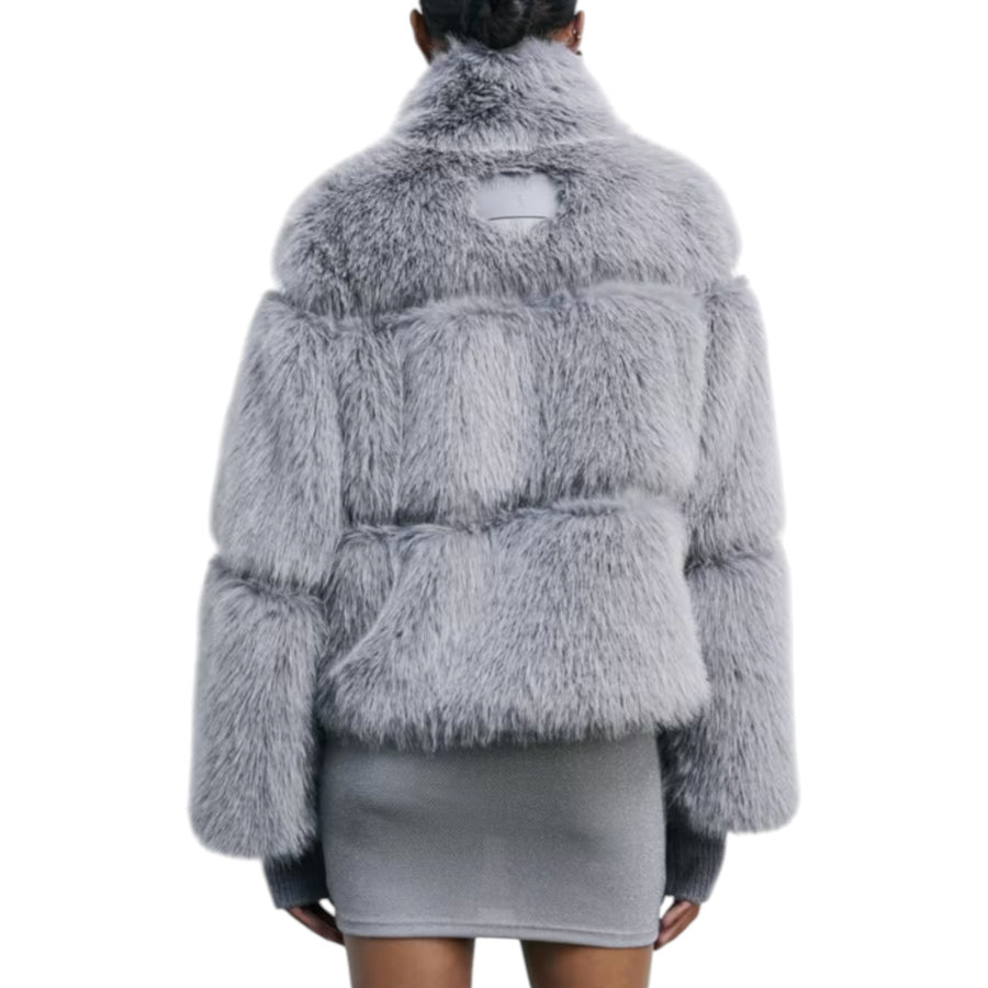 Giubbotto donna fluffy corto