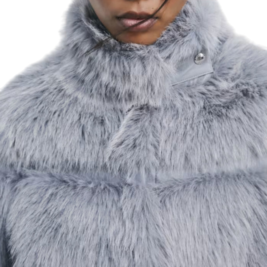 Giubbotto donna fluffy corto