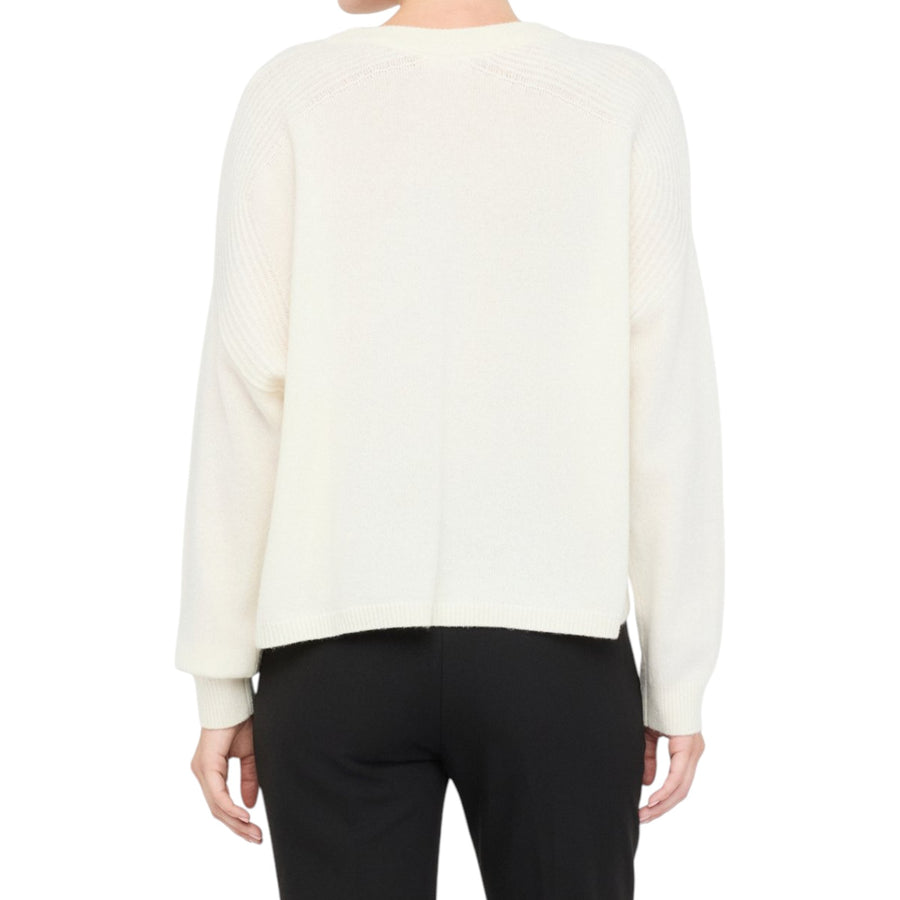 Maglia donna 100% lana con ricamo gioiello