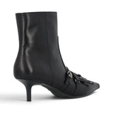 Stivaletti donna alla caviglia in pelle con cinturini e frange