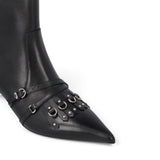Stivaletti donna alla caviglia in pelle con cinturini e frange
