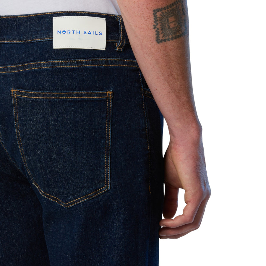 Jeans uomo in denim riciclato