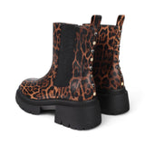 Stivaletto donna a Stampa Animalier con Suola Track e Dettagli Metallici