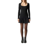 Mini donna abito con scollo squadrato