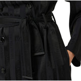 Trench donna in satin con righe jacquard