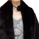 Stola donna in maglia con collo faux fur