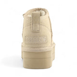 Stivale donna invernale con suola platform in pelle scamosciata