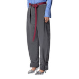 Pantaloni donna loose fit con cintura annodata