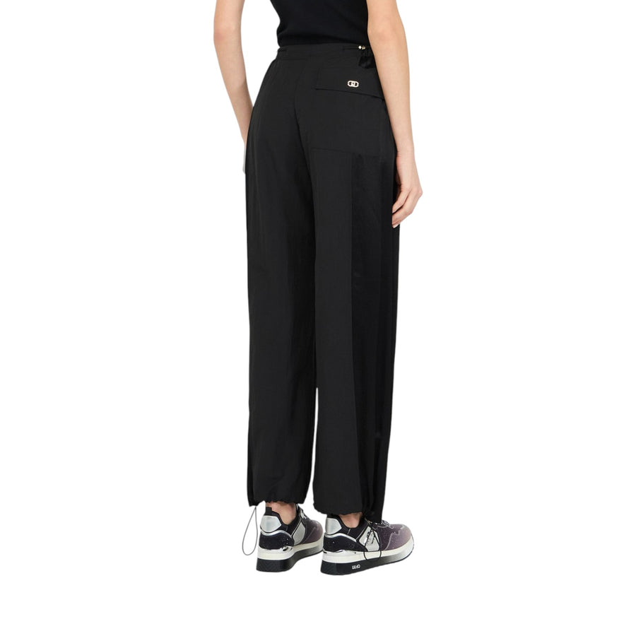 Pantaloni donna jogging in nylon e raso