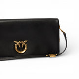 Pochette a tracolla media Love Bag Click Soft Horizontal in pelle