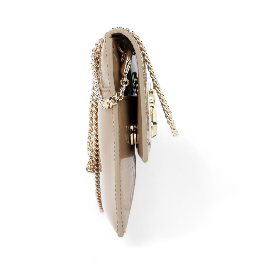 Pochette donna Fly in vernice con catena
