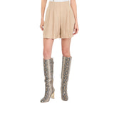 Short donna con pieghe