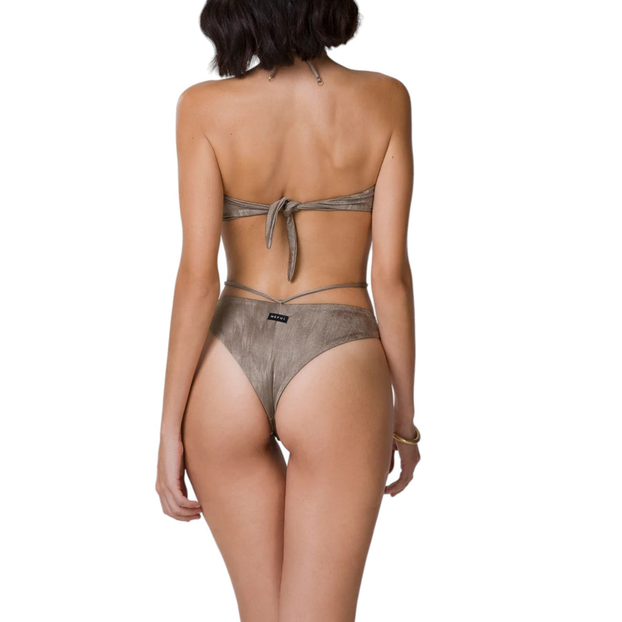 Bikini donna fascia e slip fisso guarda pampa