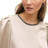 Blusa donna con dettaglio gioiello sul collo