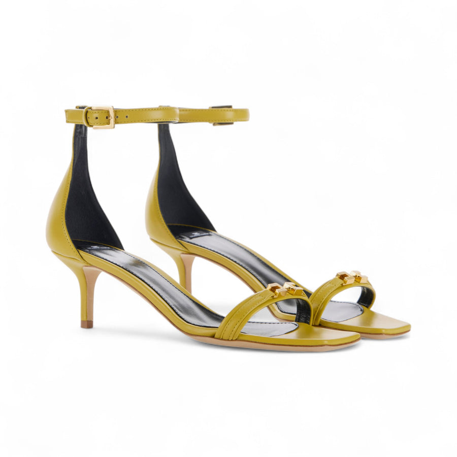 Sandalo donna in nappa con morsetto smaltato
