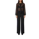 Blusa donna in crêponne con collo gioiello