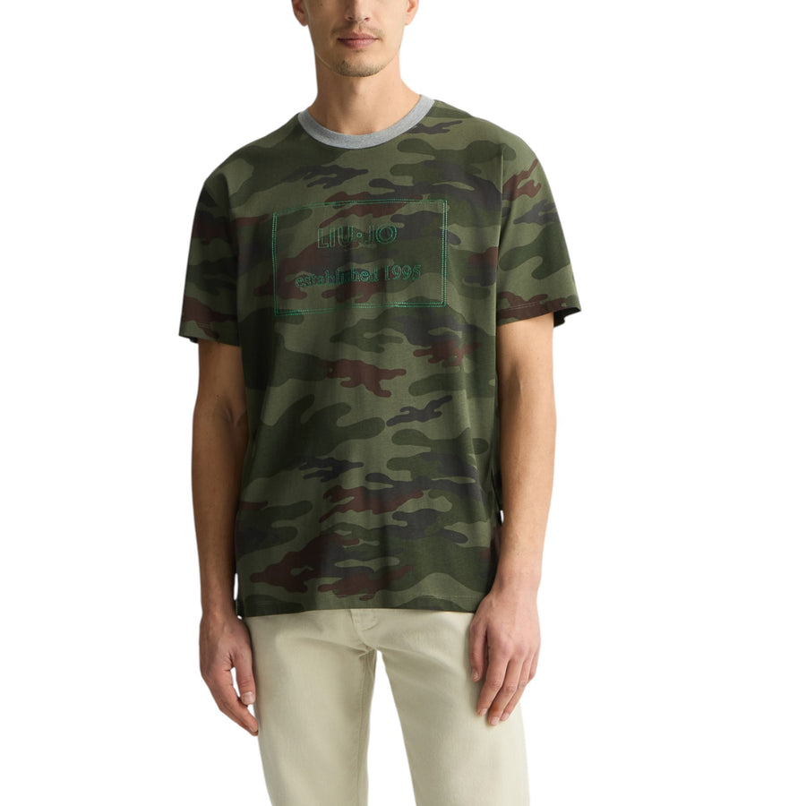 T-shirt camouflage