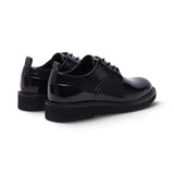 Scarpe lucide stringate