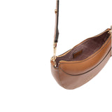 Borsa donna a spalla media con charm