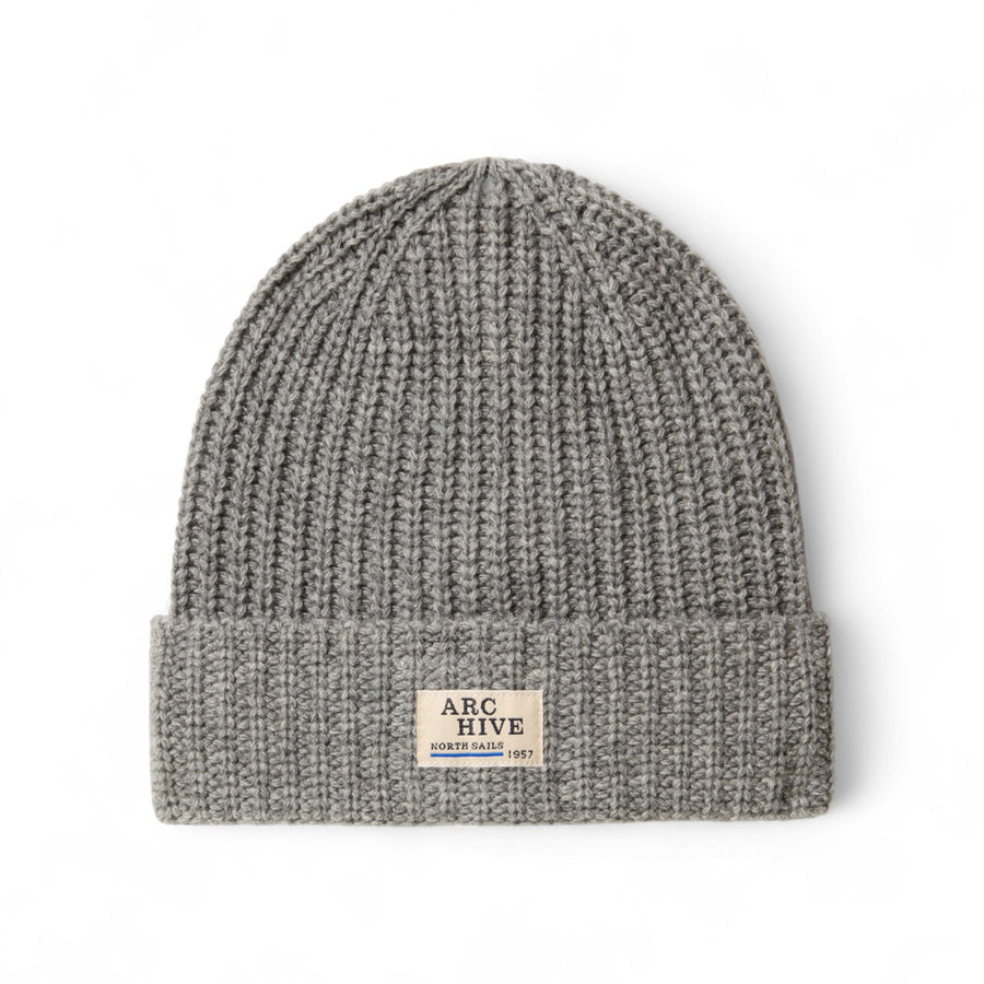 Berretto uomo d'archivio in maglia a coste