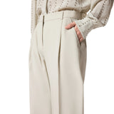 Pantaloni donna  fluidi con piega stirata