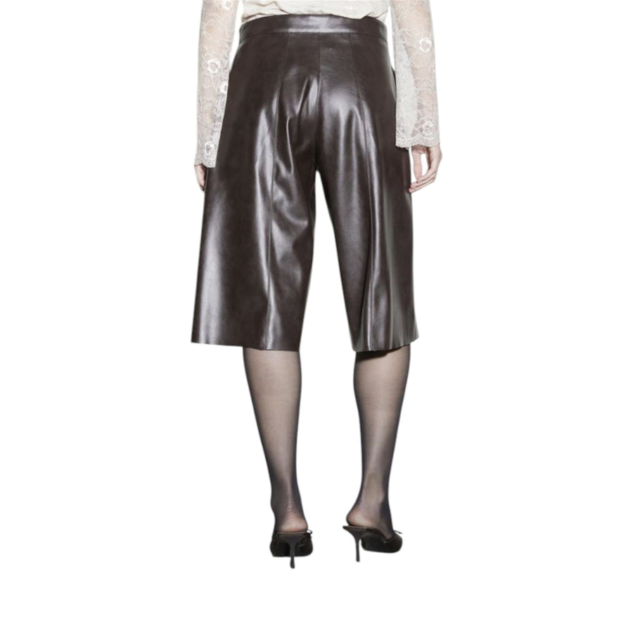 Bermuda donna impunturato in similpelle
