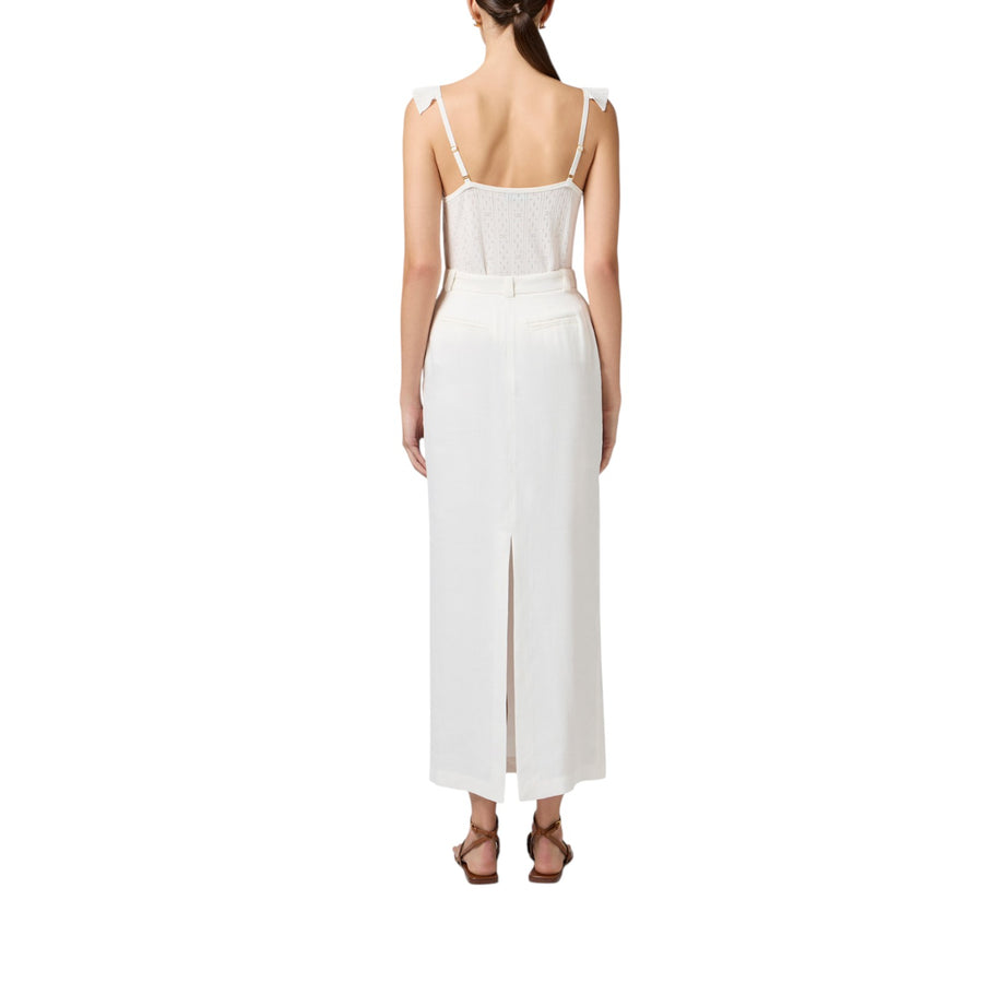 Top donna in maglia con ricami à jour e ruche