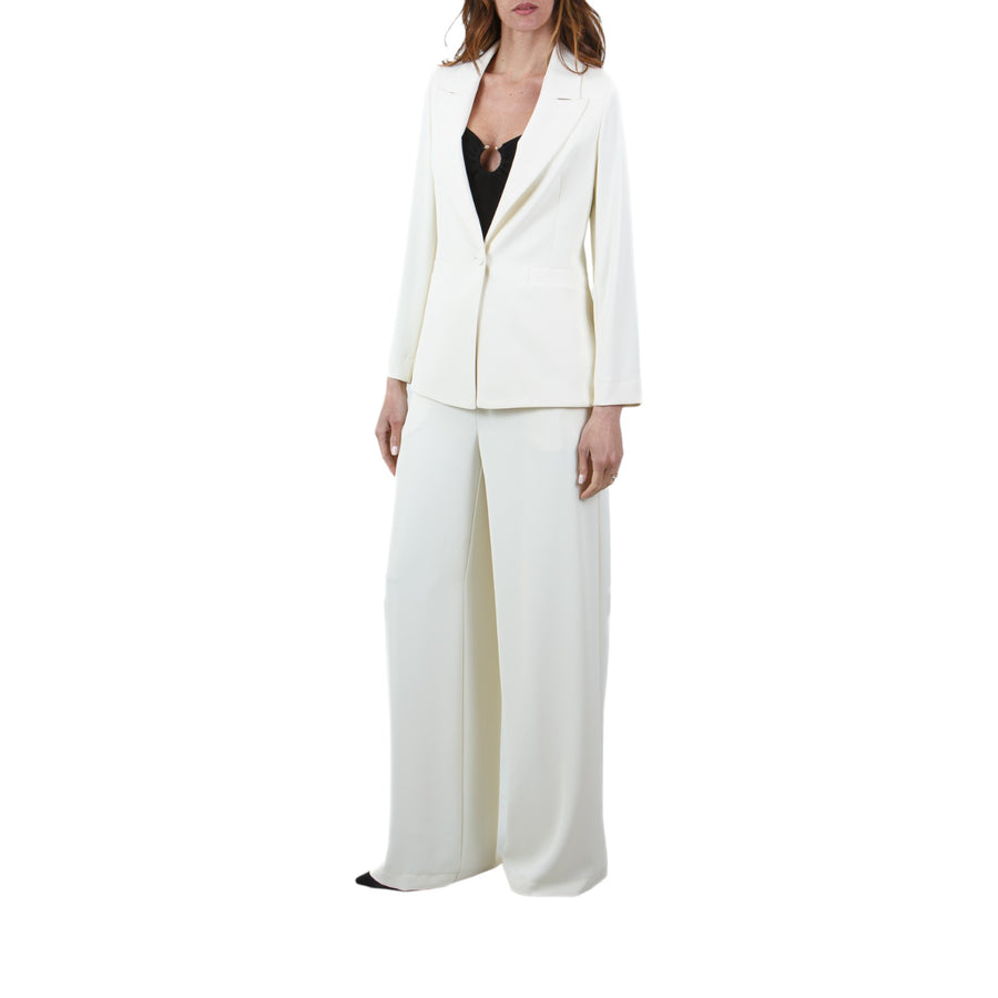 Tailleur donna pantalone fluido e giacca slim-fit