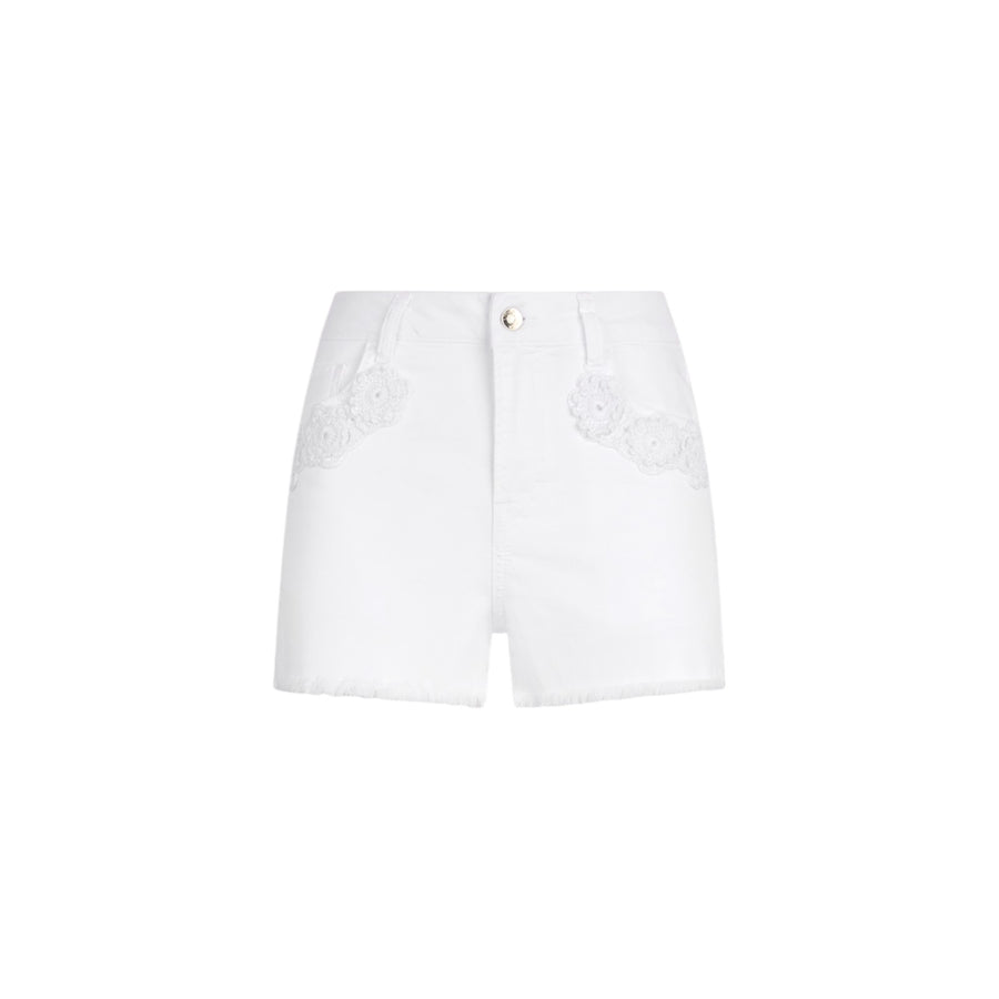 Short donna a vita alta