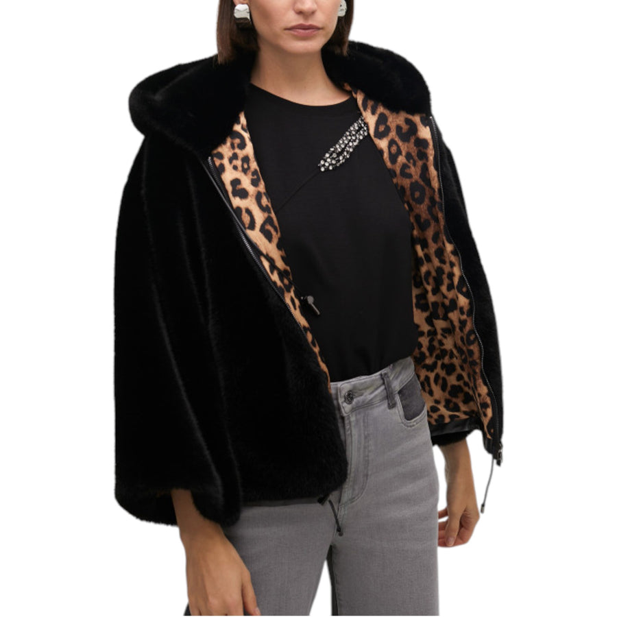 Cappotto donna con cappuccio in pelliccia sintetica