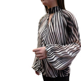 Blusa donna con scollo profondo e fiocco