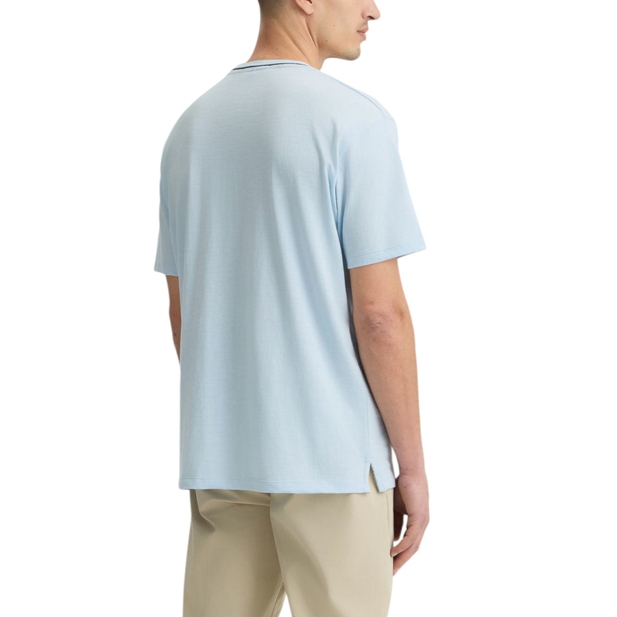 T-shirt azzurra in cotone