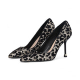 Dècollète donna animalier con glitter