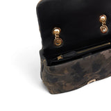 Borsa donna a tracolla Mini Love Bag Puff in suede con stampa camouflage e fibbia gioiello