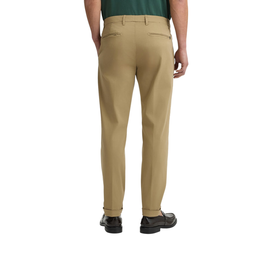 Pantaloni chino beige