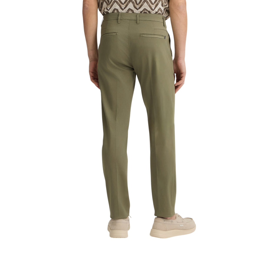 Pantaloni chino slim fit