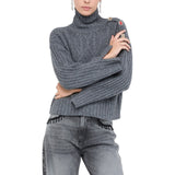 Dolcevita donna in lana con bottoni gioiello