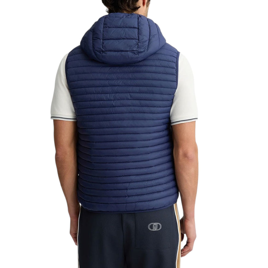 Gilet con cappuccio removibile