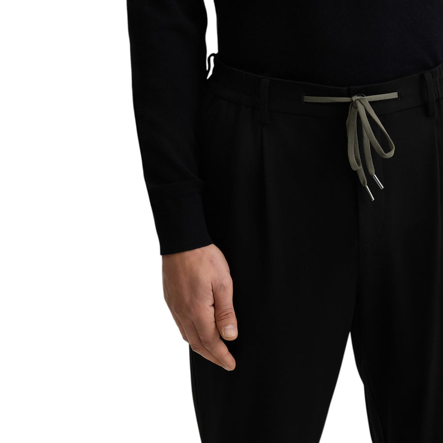 Pantaloni uomo con pinces